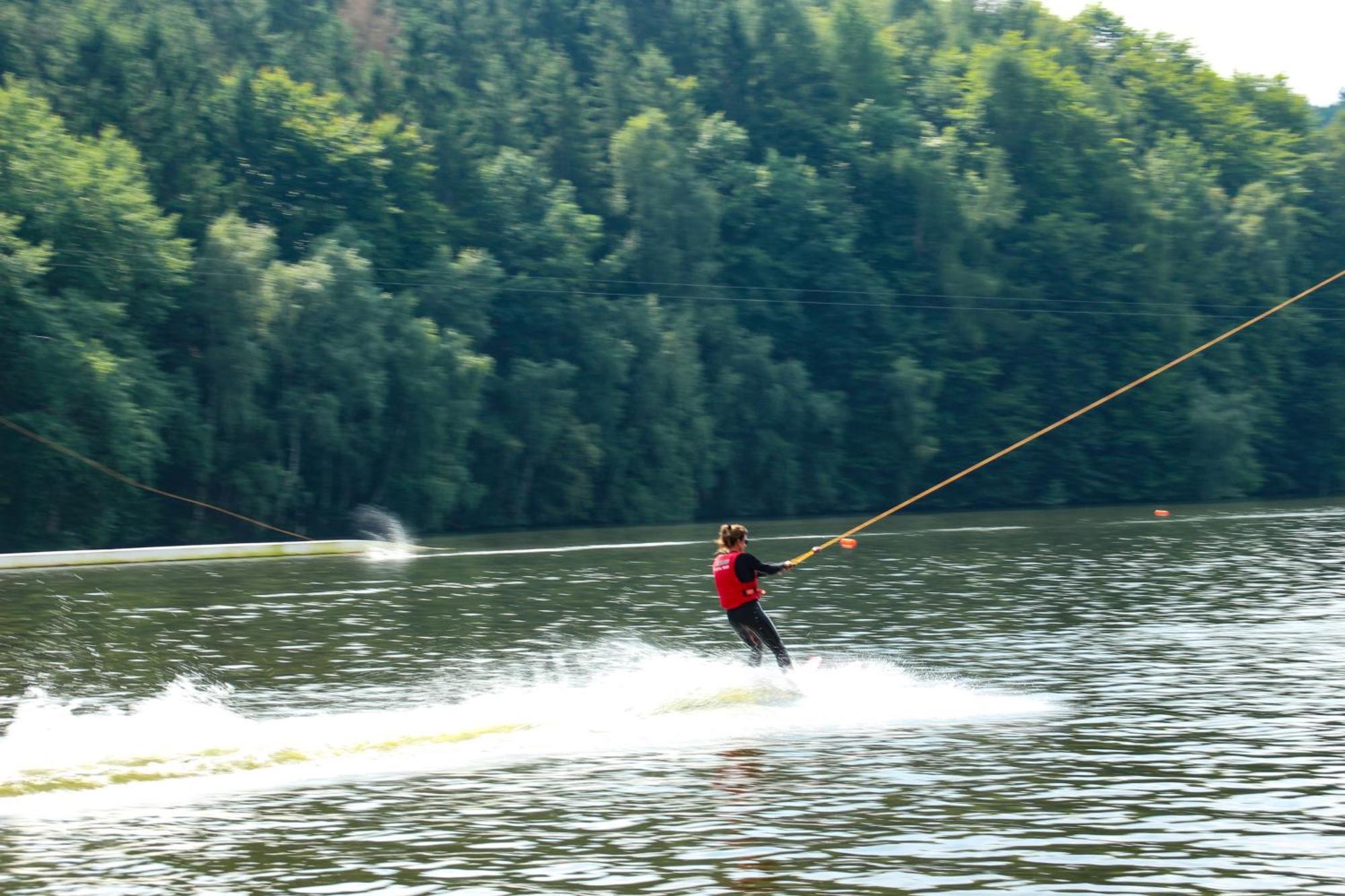 Fh "Baeren Ecke" Am See Im Hessischen Bergland Kirchheim  Luaran gambar